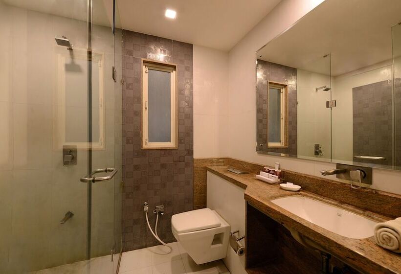 Hotel Dwarikadish Lords Eco Inn Dwarika