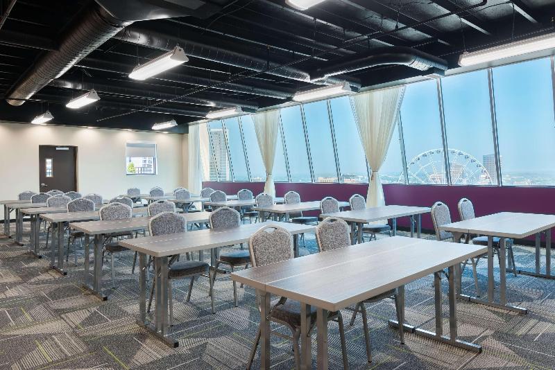 בית מלון כפרי Home2 Suites By Hilton Atlanta Downtown