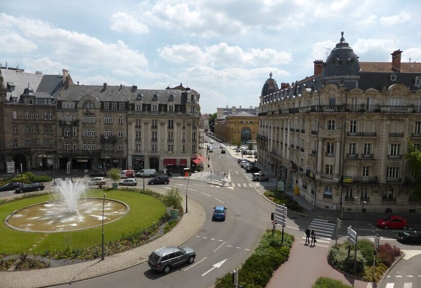 ホテル Hôtel Le Mondon Metz