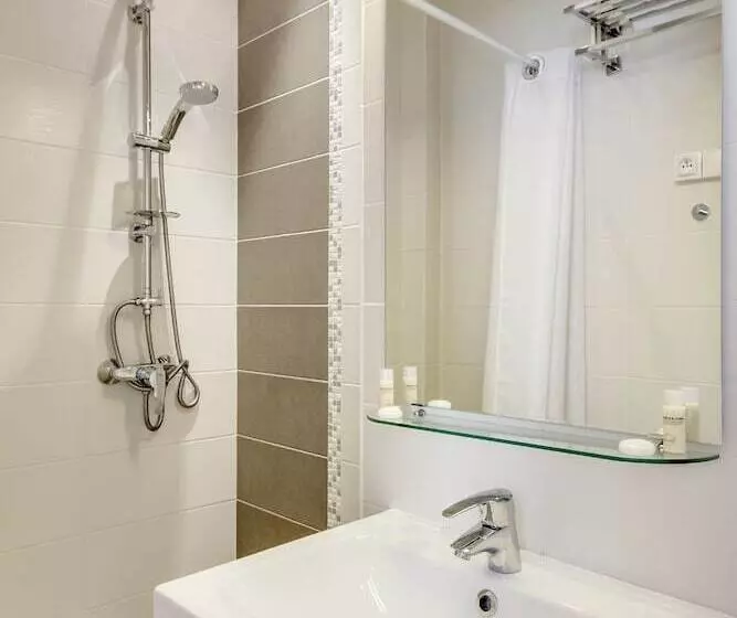 هتل Hôtel Le Mondon Metz