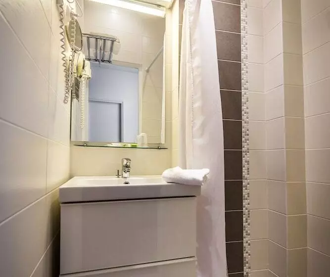 هتل Hôtel Le Mondon Metz