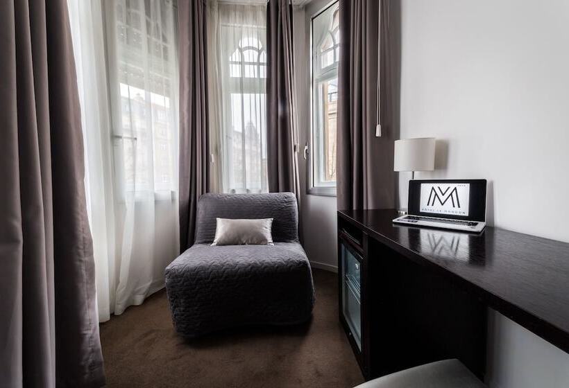 ホテル Hôtel Le Mondon Metz