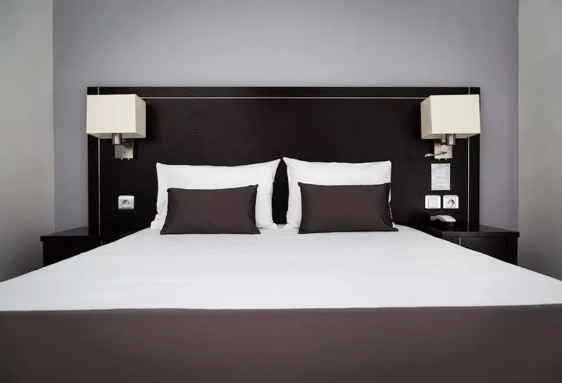 هتل Hôtel Le Mondon Metz