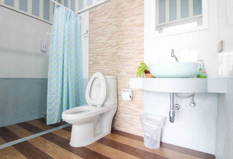 فندق Just Fine Krabi