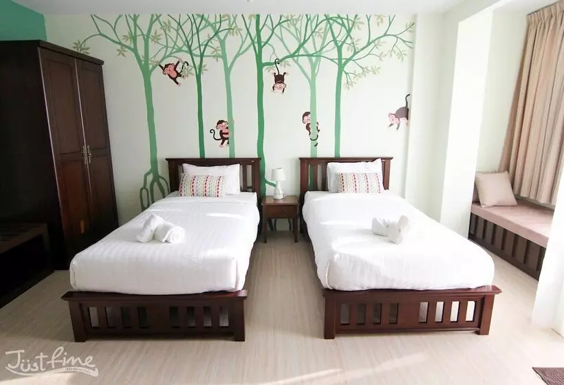 호텔 Just Fine Krabi