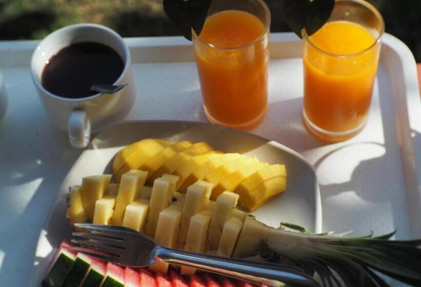 酒店 Khum Laanta Resort   Sha Extra Plus