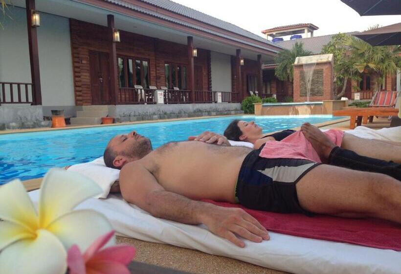 酒店 Khum Laanta Resort   Sha Extra Plus