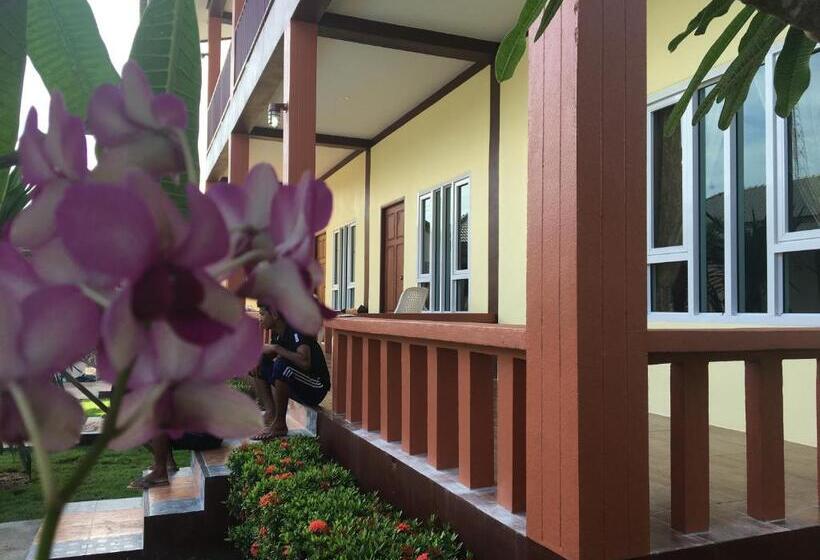酒店 Khum Laanta Resort   Sha Extra Plus