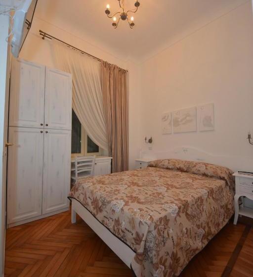 فندق La Scogliera