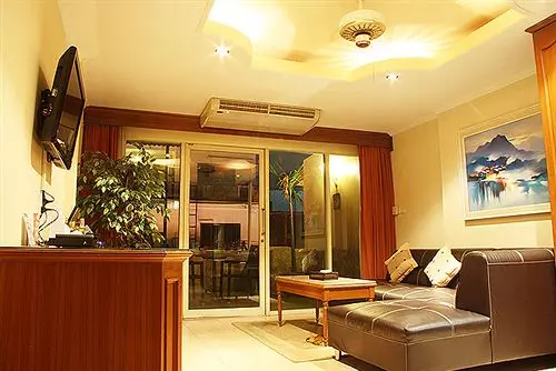 Hotel Le Cafe Royale