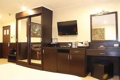 Hotel Le Cafe Royale