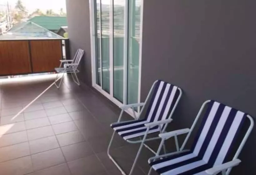 בית מלון כפרי Marina Residence