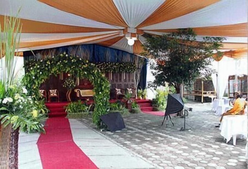 فندق Patria Garden