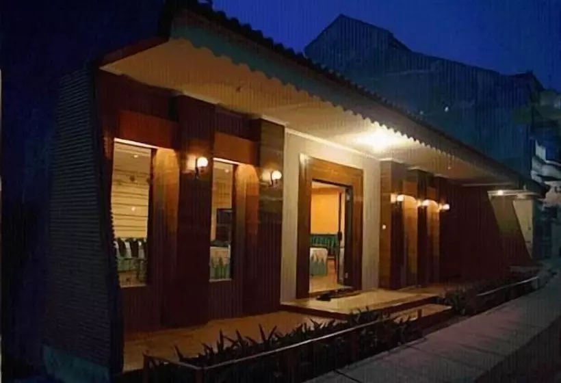 בית מלון כפרי Patria Garden