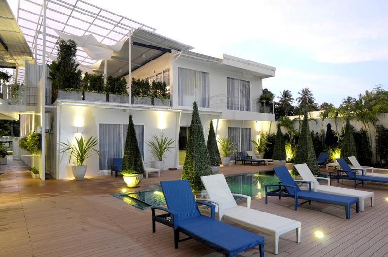 בית מלון כפרי Phuket Boat Quay