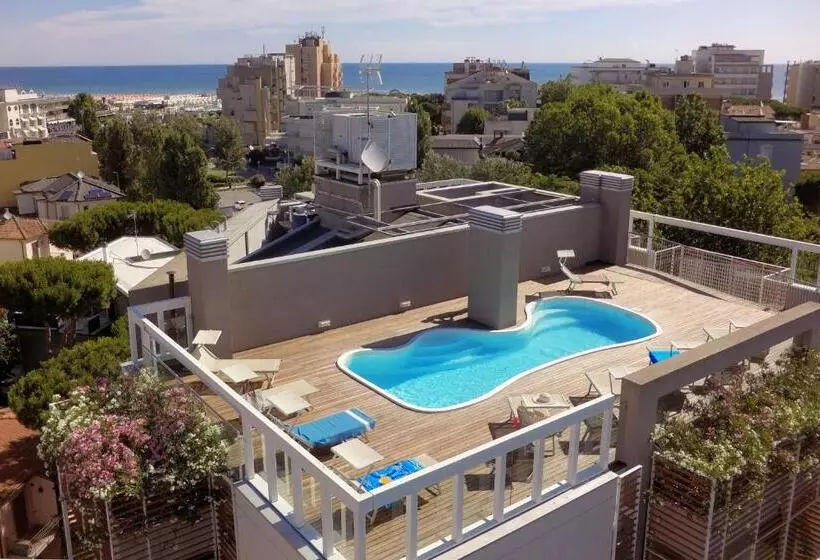 هتل Residence Delfina