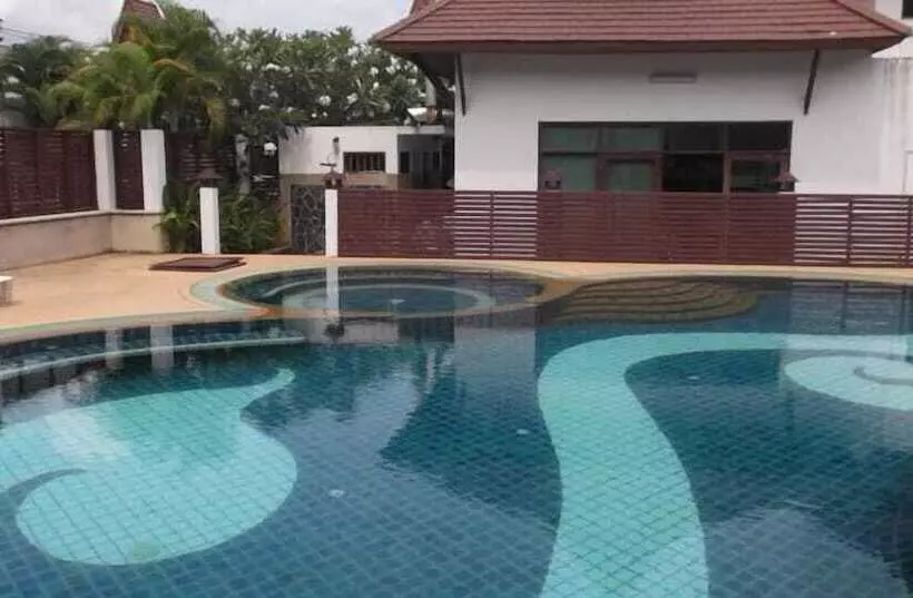 בית מלון כפרי Samui Home & Resort