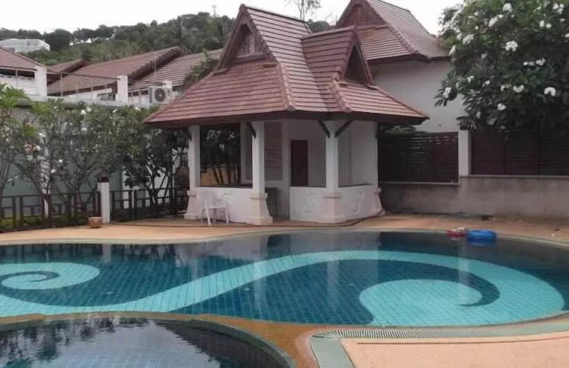 בית מלון כפרי Samui Home & Resort