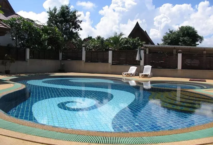 בית מלון כפרי Samui Home & Resort