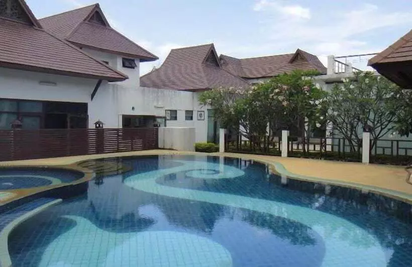 בית מלון כפרי Samui Home & Resort