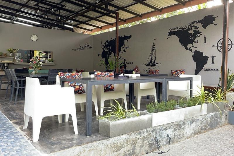 فندق The Fong Krabi Resort