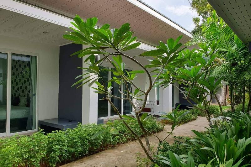 فندق The Fong Krabi Resort