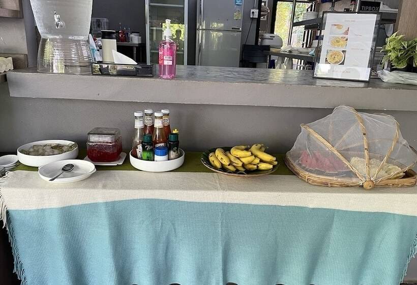 فندق The Fong Krabi Resort