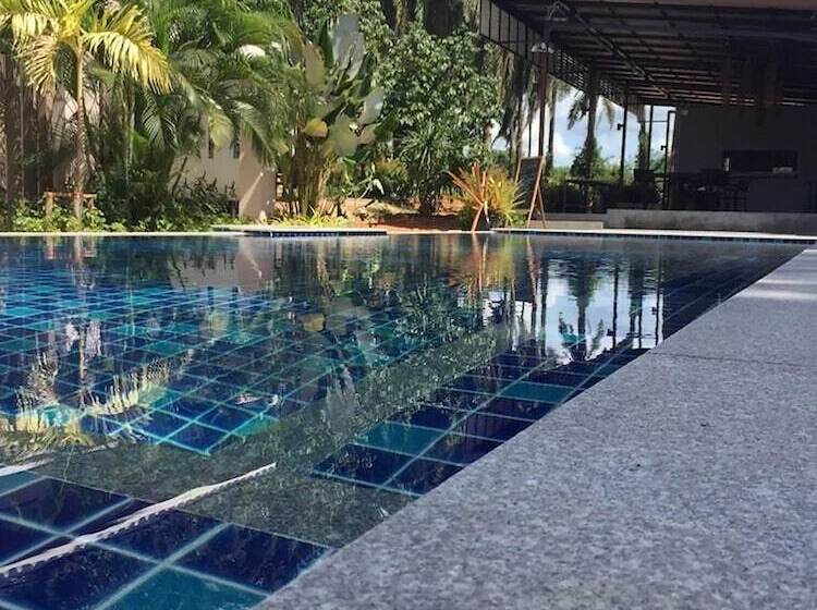 فندق The Fong Krabi Resort