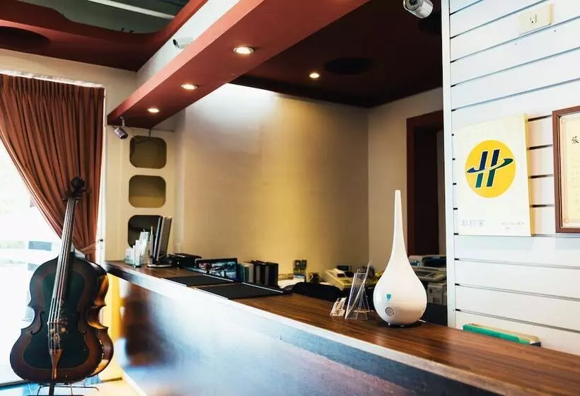 هتل Yago Lodge