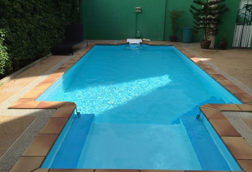 Million Patong Beach Resort