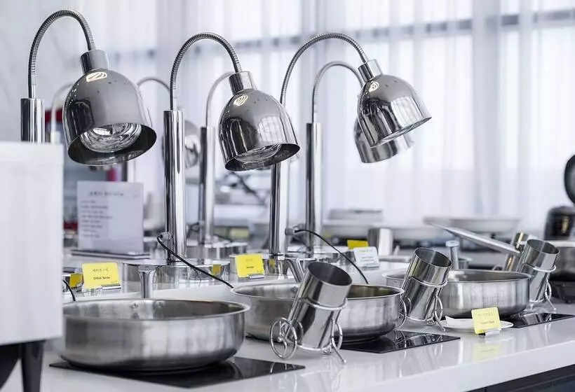 ホテル Gangneung Chonpines Ocean Suites