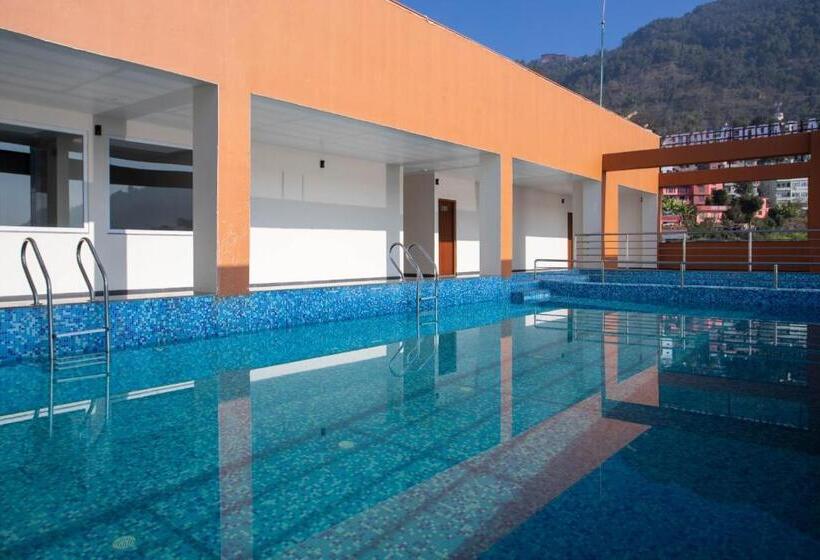 هتل Gorkha Garden