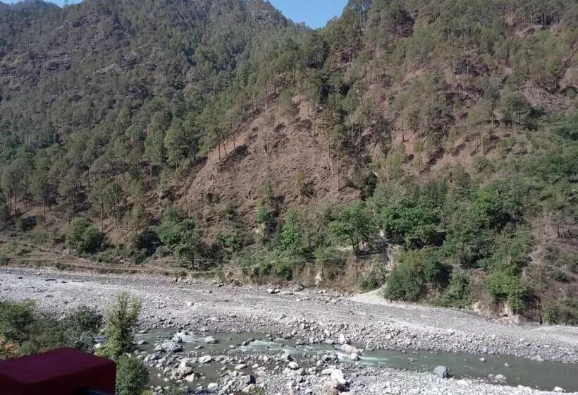 ホテル Raj Palace