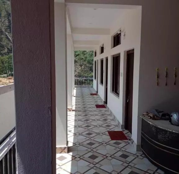 ホテル Raj Palace