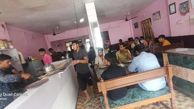 ホテル Raj Palace