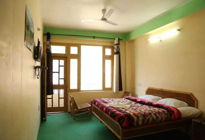 Jasmine Bed & Breakfast   Hotel In Kullu