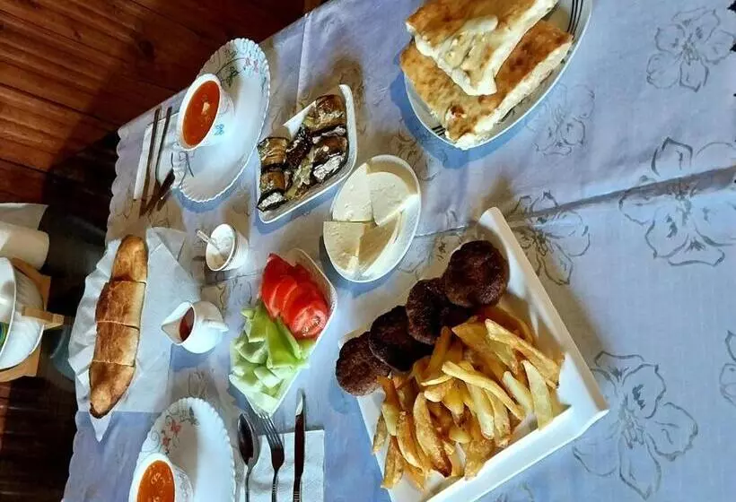پانسیون Guesthouse Leno