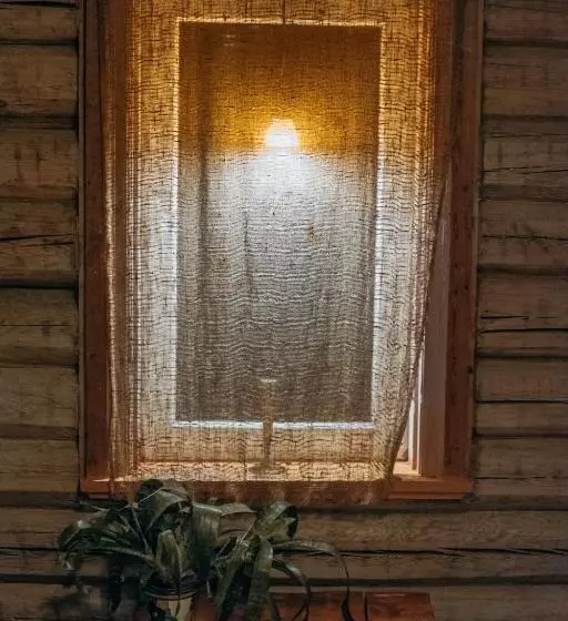 پانسیون Sunny Nights Homestead Historic House