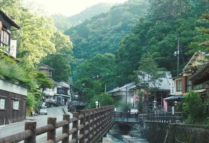 Ryokan Guest House Takiyoshi