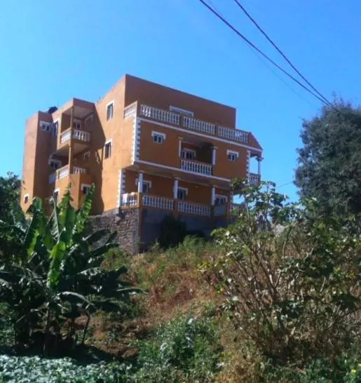 تختخواب و صبحانه Residensia Ka Denxu