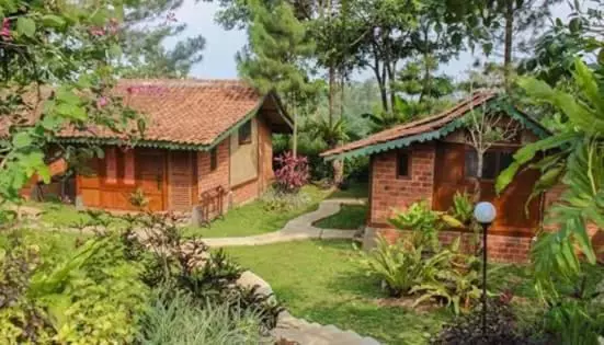 Hotelli Katumbiri Resort