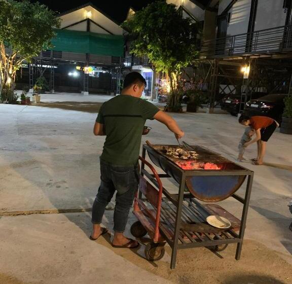 هتل Mobile Home Ho Tram Pristine Beach