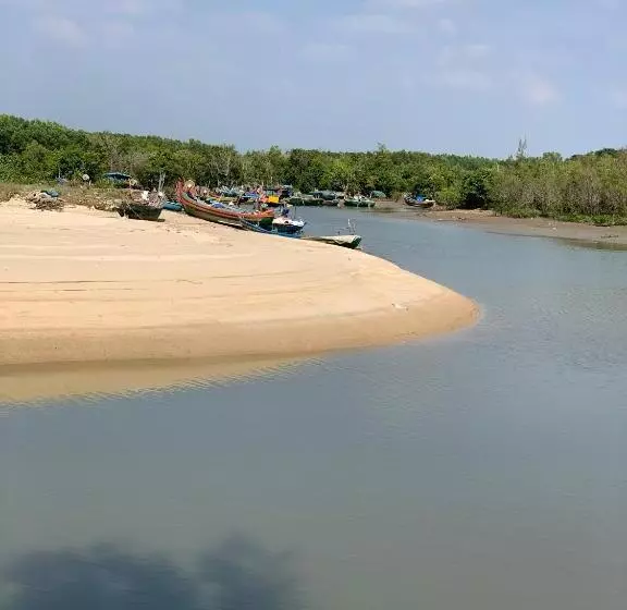 هتل Mobile Home Ho Tram Pristine Beach
