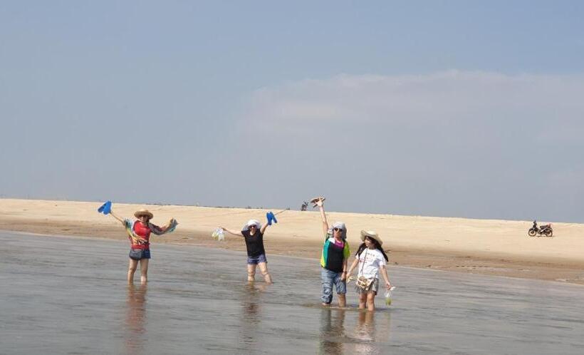 هتل Mobile Home Ho Tram Pristine Beach