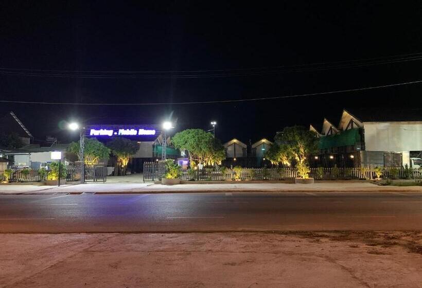 هتل Mobile Home Ho Tram Pristine Beach