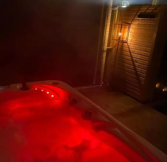 Majatalo Kourline Villalunoterie Futuroscope Piscine Spa