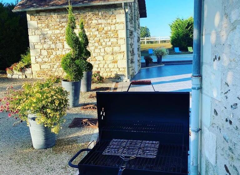 פנסיון Kourline Villalunoterie Futuroscope Piscine Spa