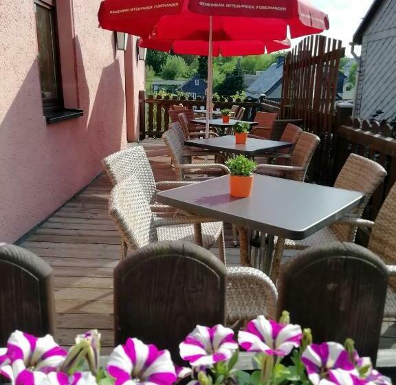 Общежитие Gasthaus Goldner Löwe