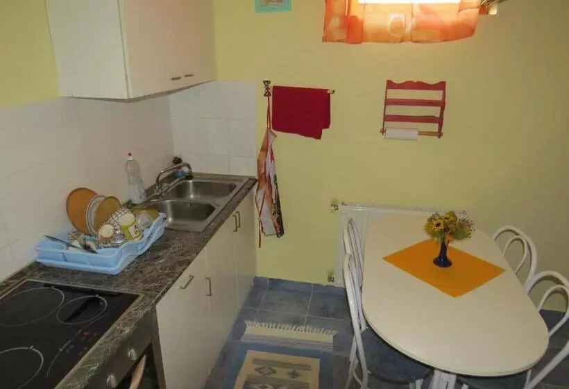 Retkeilymaja Pásztor Fogadó