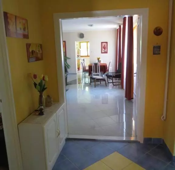 Retkeilymaja Pásztor Fogadó